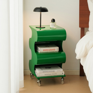 Table de chevet moderne INS pour chambre à coucher, table d'appoint de canapé style célébrité internet, <span class=keywords><strong>petit</strong></span> chariot vintage, style crème, <span class=keywords><strong>meuble</strong></span> de maison mobile - Product Image 1