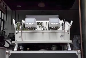 Máquina de Café Espresso Profesional con Sistema de Calentamiento Multi-caldera T3, Cuerpo de Aleación de Aluminio de 6 mm de Espesor - Product Image 5