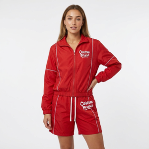 Ensemble de survêtement rouge personnalisé pour homme – Veste zippée à manches longues et short en polyester respirant à col montant - Product Image 6