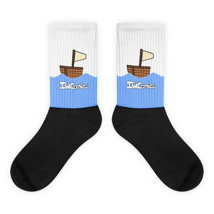 Calcetines IW Comics ODM Talla Única, Uso Diario, Spandex, Poliéster, Diseño de Personajes con Impresión Digital, Logotipo en la Parte Inferior, Diseño Pirata, Barco, Océano - Product Image 1