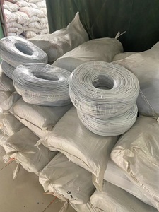 <span class=keywords><strong>Tuyau</strong></span> micro en plastique de <span class=keywords><strong>tuyau</strong></span> de PVC mou <span class=keywords><strong>blanc</strong></span> de Offre Spéciale 3/5mm pour le système <span class=keywords><strong>d</strong></span>'<span class=keywords><strong>arrosage</strong></span> de ferme - Product Image 4