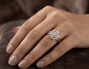 Anillo de Diamantes Cultivados en Laboratorio VVS con Acabado en Oro Rosa de 10K, Joyería Elegante de Compromiso para Mujer, Regalo Nupcial - Product Image 1