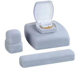 Boîte de présentation de bijoux en velours personnalisable orange, solution tout-en-un, luxe pour femmes, boîte à bagues et colliers, emballage - Product Image 1