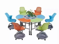 Chaise et bureau de classe populaires avec roulettes, base trépied, chaises et bureaux d'école pour l'université