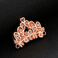 Badge métallique personnalisé avec logo, émail souple, broche alphabet avec épingle de sécurité – Prix usine