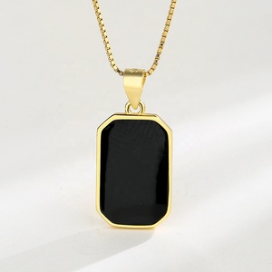 Collana con ciondolo nero quadrato con catena in argento Sterling 925 con gioielli placcati in oro di lusso da donna all'ingrosso per uomo - Product Image 4