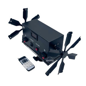 آلة نافورة الألعاب النارية الدوارة الباردة للزينة في حفلات الزفاف ورأس السنة الجديدة، جهاز إطلاق الشرر بـ 12 قناة للمؤثرات الخاصة على المسرح - Product Image 1