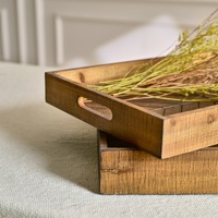 Innova Home Decor Rustikales Holz geschnitztes Rechteck Serviert ablett 2er-Set Groß für Wohnzimmer und Schmuck
