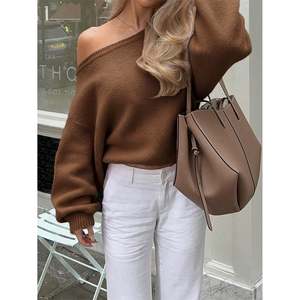 Pull décontracté à col bateau rose pour femmes - Product Image 1