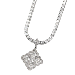 Collier pendentif Hip Hop entièrement serti de zircons, croix en laiton plaqué or 18 carats, style Iced Bramble Wound, avec diamants en zircon - Product Image 1