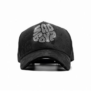 Gorra <span class=keywords><strong>de</strong></span> Béisbol <span class=keywords><strong>de</strong></span> 5 Paneles XJunior H Sad Boyz Collaborative - Letras con Pedrería y Patrón Grabado en Relieve, Edición Limitada - Product Image 3