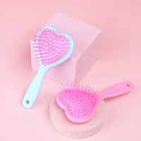 Mini brosse démêlante en forme de cœur pour femmes, coussin d'air, peigne de massage mignon pour filles, 15*7 cm, outils de coiffage, facile à transporter