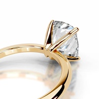 Bague de fiançailles solitaire en or jaune 14 carats avec diamant de laboratoire taille coussin de 4 carats, best-seller