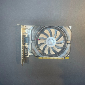 Original usado para tarjeta gráfica de vídeo DVI + VGA de <span class=keywords><strong>730</strong></span> 2GD3 V3 DVI <span class=keywords><strong>GT</strong></span> - Product Image 1
