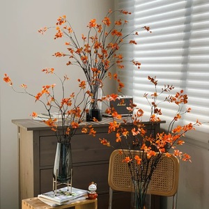 Divertidas flores artificiales de hoja de arce arcoíris de 30cm-100cm de resina para decoración interior de dormitorio y sala de estar. - Product Image 1