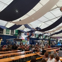 Tente de réception extérieure transparente avec système de plancher surélevé, tente de fête en aluminium pour célébrations de gala