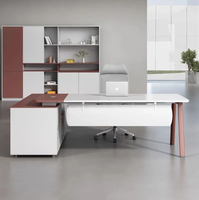 Ensemble de bureau et chaise de direction en bois de luxe, mobilier de bureau moderne et élégant pour les gestionnaires et les superviseurs
