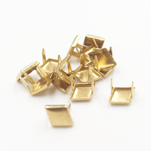 Klassische Messing-Spikes und Dekorative Nieten für Taschen und Ledergürtel - Product Image 3
