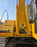 Excavatrice Caterpillar 330B L, 33 tonnes, usage intensif, 165,5 kW, godet de 1,5 m³, spécifications japonaises, machine de construction, équipement d'occasion