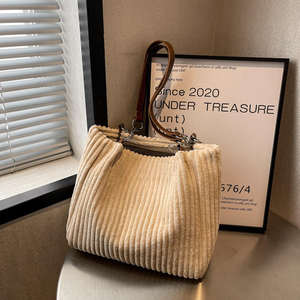 Sac à main pliable grande capacité, logo personnalisé léger de haute qualité, nouveau sac à bandoulière - Product Image 2