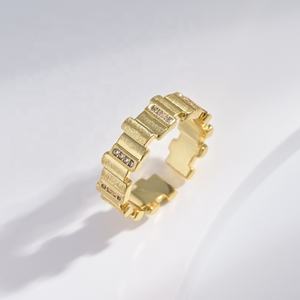 Anillos geométricos personalizados de plata de ley 925 al por mayor, ajustables con hilo rojo, estilo hip hop, apilables para parejas, para chicas. - Product Image 1