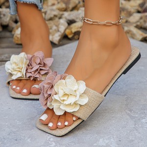 Sandalias de Moda Sexys para Mujer, Casuales, con Flores, Diseño Abierto, Cierre de Botón y Correa en el Tobillo, Modelo QS1027B43 - Product Image 1
