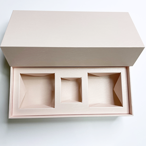 Tùy Chỉnh Cứng Nhắc Màu Hồng Hộp Mỹ Phẩm Với 3 Khe Cắm Cho Da Kem Các Tông Mỹ Phẩm Hộp Quà Tặng Nến Nước Hoa Bao Bì - Product Image 3
