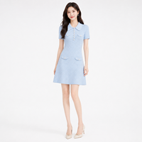 Robe en tricot côtelé bleu clair pour femme, col polo, manches courtes, longueur genou, commande personnalisée OEM