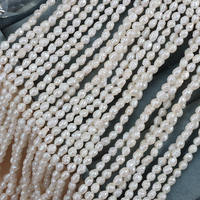 Perles d'eau douce naturelles baroques irrégulières de 4 mm, sans noyau, une chaîne d'environ 36 cm de long, environ 70 pièces