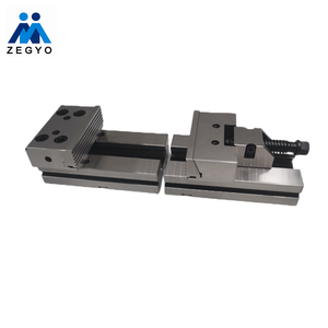 QZ84175 <span class=keywords><strong>Étau</strong></span> de banc de fabricant d'outils de précision <span class=keywords><strong>Étau</strong></span>x d'usinage CNC HRC58-62 30X20X20 Boîte en <span class=keywords><strong>bois</strong></span> 3-7 jours de livraison - Product Image 4