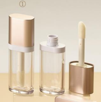 Nouveau design Forme plate Lipglaze Brillant à lèvres Tube en plastique Bouteille anti-cernes liquide grande brosse Usine d'emballage cosmétique OEM ODM