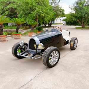 Venta Especial: Auto Clásico Eléctrico Blanco Vintage, con Batería, Estilo Retro, para Recorridos en Resorts - Product Image 3