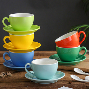 Set di Tazze da Caffè Espresso in Ceramica e Porcellana con Piattino, Design Moderno e Semplice, Logo Personalizzato, Disponibile in Varie Dimensioni, Direttamente dalla Fabbrica - Product Image 3