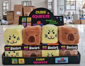 ตุ๊กตาคาปิบาร่าทรงลูกบาศก์บีบได้ นุ่มแน่น บรรจุมอลโทส ของเล่นบีบคลายเครียด ขายส่ง - Product Image 1