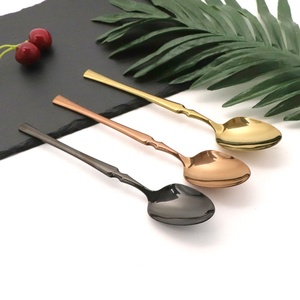 4 Pcs/Set 304 # <span class=keywords><strong>Couverts</strong></span> en acier inoxydable Couteau Fourchette et Cuillère Set de haute qualité Noir Or Rose Or Ergonomique Western Dîner <span class=keywords><strong>Couverts</strong></span> - Product Image 4