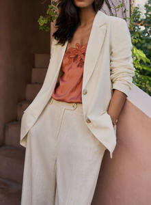 Traje de Mujer Estilo Boyfriend, Blazer Elegante con Lino - Product Image 6