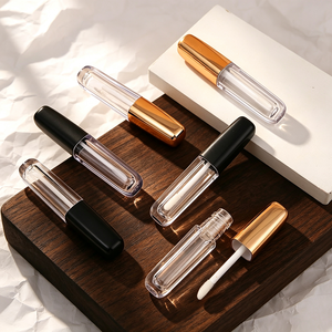 Tube de gloss à lèvres mini vide de 3,5 ml, flacon en plastique transparent avec bouchon métallique pour le maquillage des lèvres, échantillon de voyage, emballage cosmétique, logo personnalisé - Product Image 1