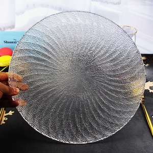 2024 vente en gros d'accessoires de cuisine en vrac verre clair <span class=keywords><strong>pas</strong></span> <span class=keywords><strong>cher</strong></span> sous les assiettes assiettes de chargeur transparentes mariage <span class=keywords><strong>assiette</strong></span> élégante - Product Image 6