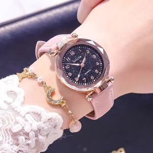Montre à quartz lumineuse simple <span class=keywords><strong>de</strong></span> style français, montre-bracelet coréenne à strass étoilés <span class=keywords><strong>pour</strong></span> étudiantes, <span class=keywords><strong>cadeau</strong></span> d'anniversaire élégant <span class=keywords><strong>pour</strong></span> jeunes femmes - Product Image 2