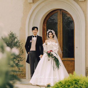 Wedding Dress Ball Gown Empire Waist Sweetheart Neckline Organza Vintage White Bridal Gown For Outdoor Wedding Photography - Product Image 1