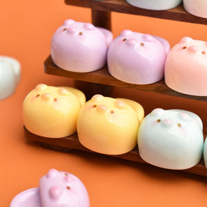 Cabujón plano de resina con diseño de cerdito kawaii para la creación de joyas DIY, accesorios hechos a mano, horquillas y accesorios para fundas de teléfono - Product Image 2