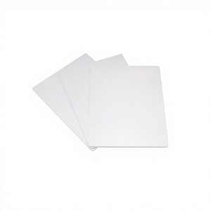 Panel de Espuma de PVC Rígido Extruido, Resistente a la Humedad, Tamaño Estándar 4x8, para Aplicaciones Interiores y Exteriores - Product Image 1