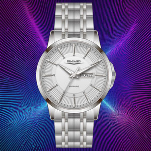 Montre-bracelet calendrier en acier inoxydable avec logo personnalisé montre-bracelet avec mouvement japonais montre à quartz en cristal de saphir de haute qualité - Product Image 2