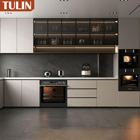 Meubles de cuisine modulaires contemporains de luxe avec fermeture amortie et plan de travail en quartz pour villa