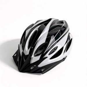 <span class=keywords><strong>Casco</strong></span> Ligero para Ciclismo con Carcasa Ventilada y Visera para Repartidores y Viajeros, Nuevo, Venta al Por Mayor para Exportación - Product Image 3