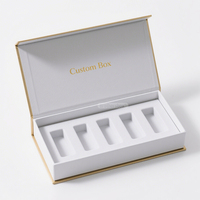 Boîtes magnétiques biodégradables Emballage Luxe Fait main Conception personnalisée 6 flacons de parfum miniatures avec boîte
