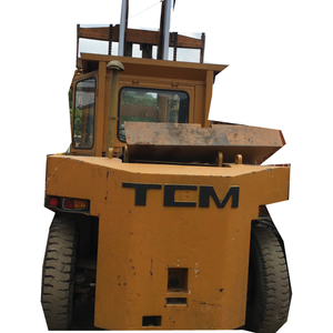 <b>USED</b> FD80 Komatsu Original Japanese Brand Diesel Forklift 8 Tons 4WD Solid Tire 4 5m 6m - Product Image 1