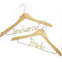 Cintre de mariage en métal pour mariée et marié, design flexible, tolérance de haute précision, marque OEM personnalisable, emballage individuel