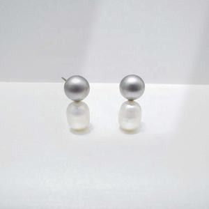 Precio de fábrica, pendientes de plata 925 minimalistas y modernos para mujer, pendientes de perlas de agua dulce redondos, delicados, vintage, para boda, al por mayor. - Product Image 5