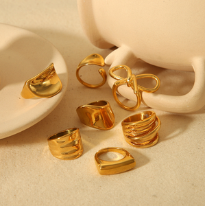 Anillos <span class=keywords><strong>de</strong></span> Acero Inoxidable Chapados en <span class=keywords><strong>Oro</strong></span> <span class=keywords><strong>de</strong></span> 18K al por Mayor <span class=keywords><strong>de</strong></span> Fábrica con Encanto <span class=keywords><strong>de</strong></span> Personalidad Exagerada y Accesorios Ajustables para las Manos - Product Image 2